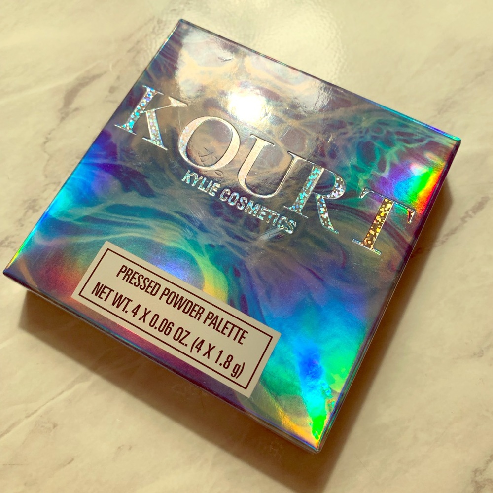 Kylie Cosmetics x Kourtney Kardashian Blue Palette